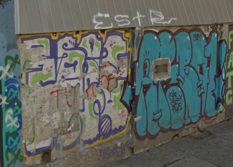 Valparaiso graffiti unknown